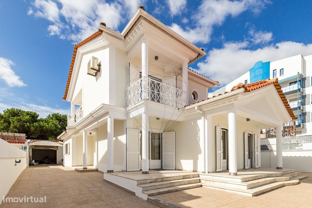 Moradia T5 para venda