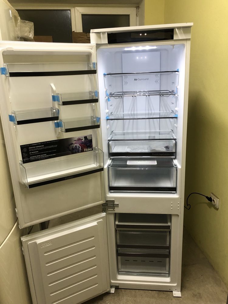 Холодильник Haier в забудову 2022 рік