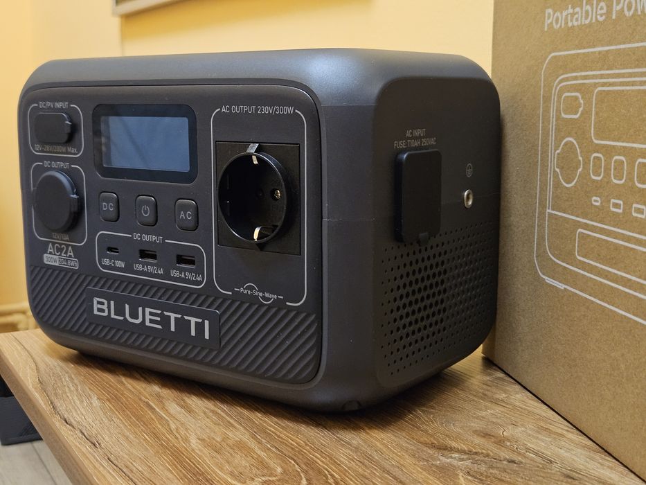 Зарядна станція Bluetti AC2A, ДБЖ для дому, портативна електростанція