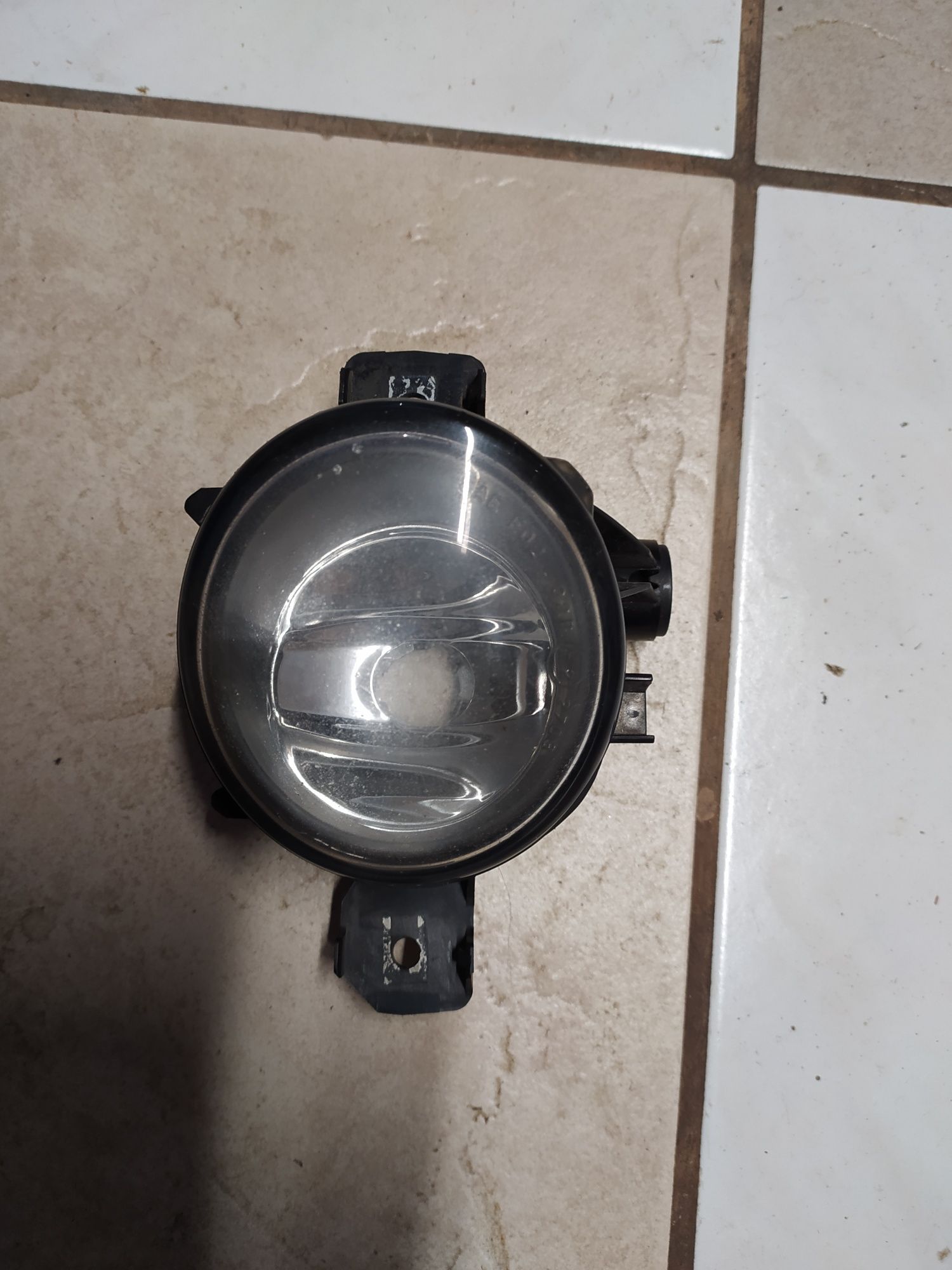 Halogen Lewy Przód BMW E87/ Oryginał/Przeciwmgłowe