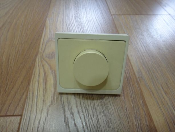 Regulador Fluxo Luminoso ( 220 V ) de embutir ( interruptor )
