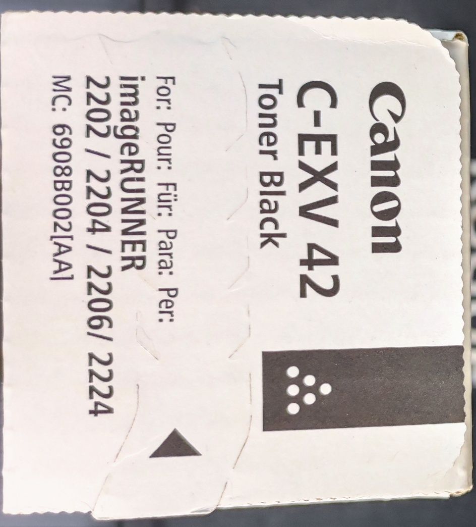Продам НОВИЙ оригінальний картридж Canon C-EXV42