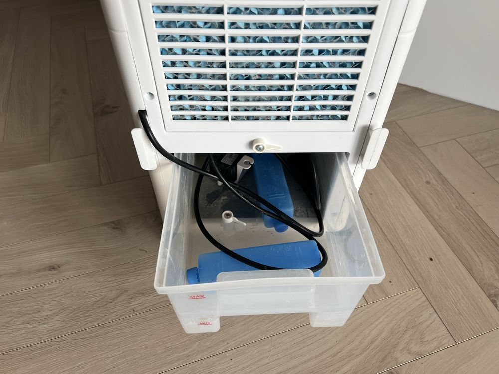 Klimator cronos freshly przenośny na wodę