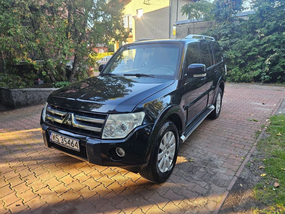 Mitsubishi Pajero Pajero IV - wersja ciężarowa (VAT-1)