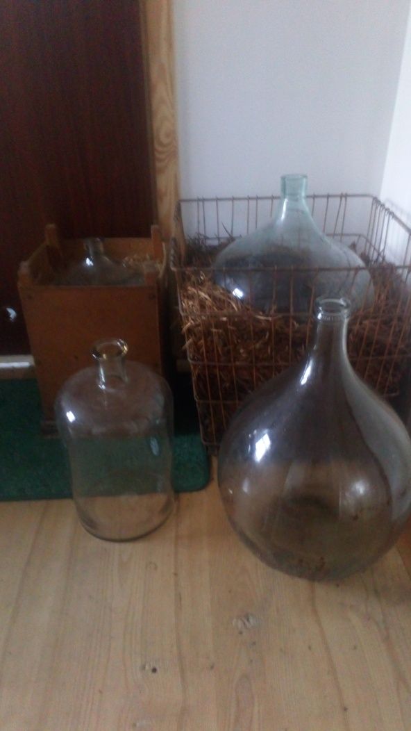 Gąsiory na wino cztery sztuki