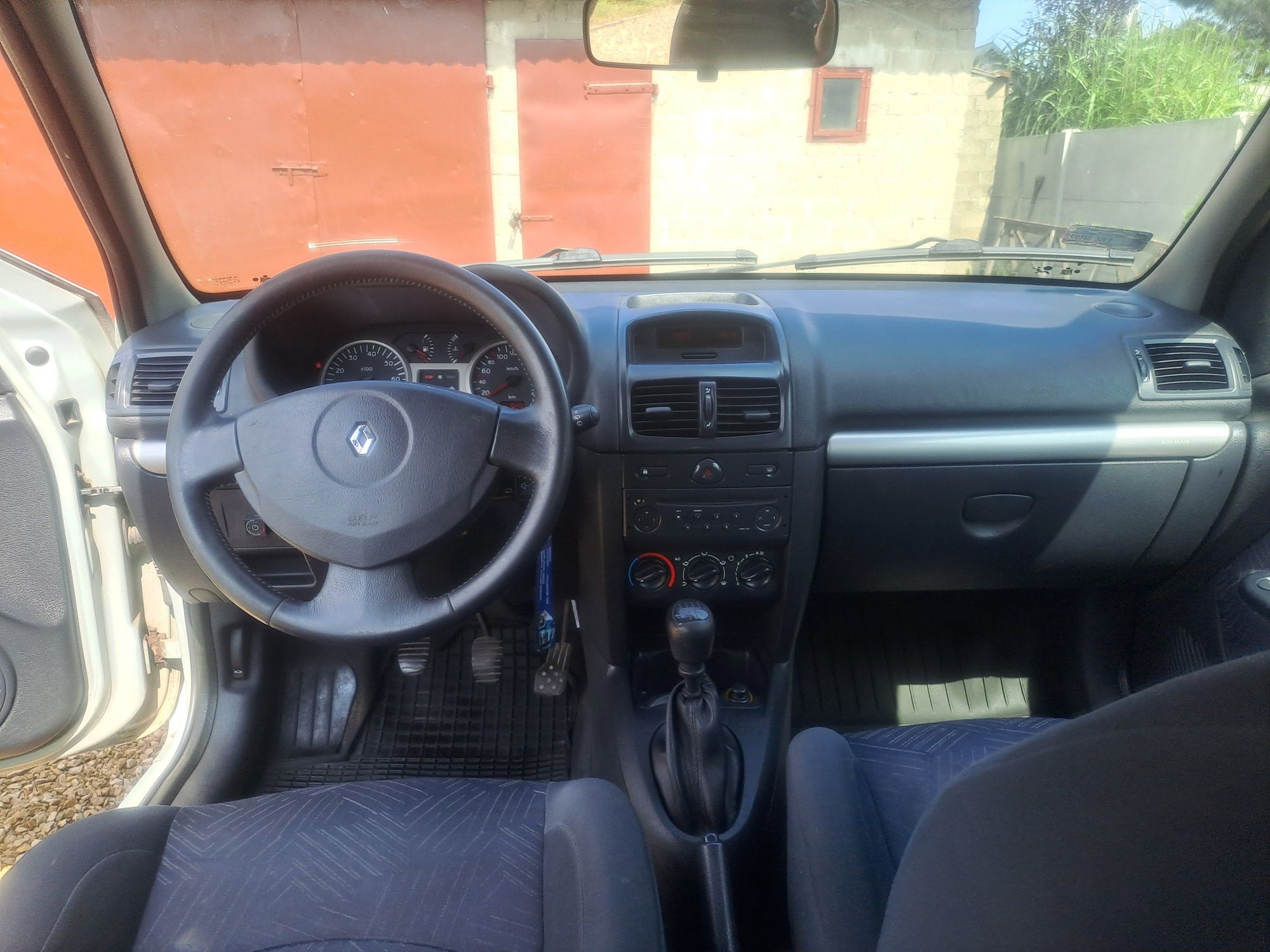 Renault Clio II 1.2 16v 2002r +LPG