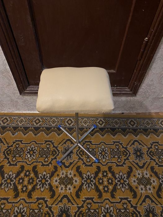 Подножка для педикюра