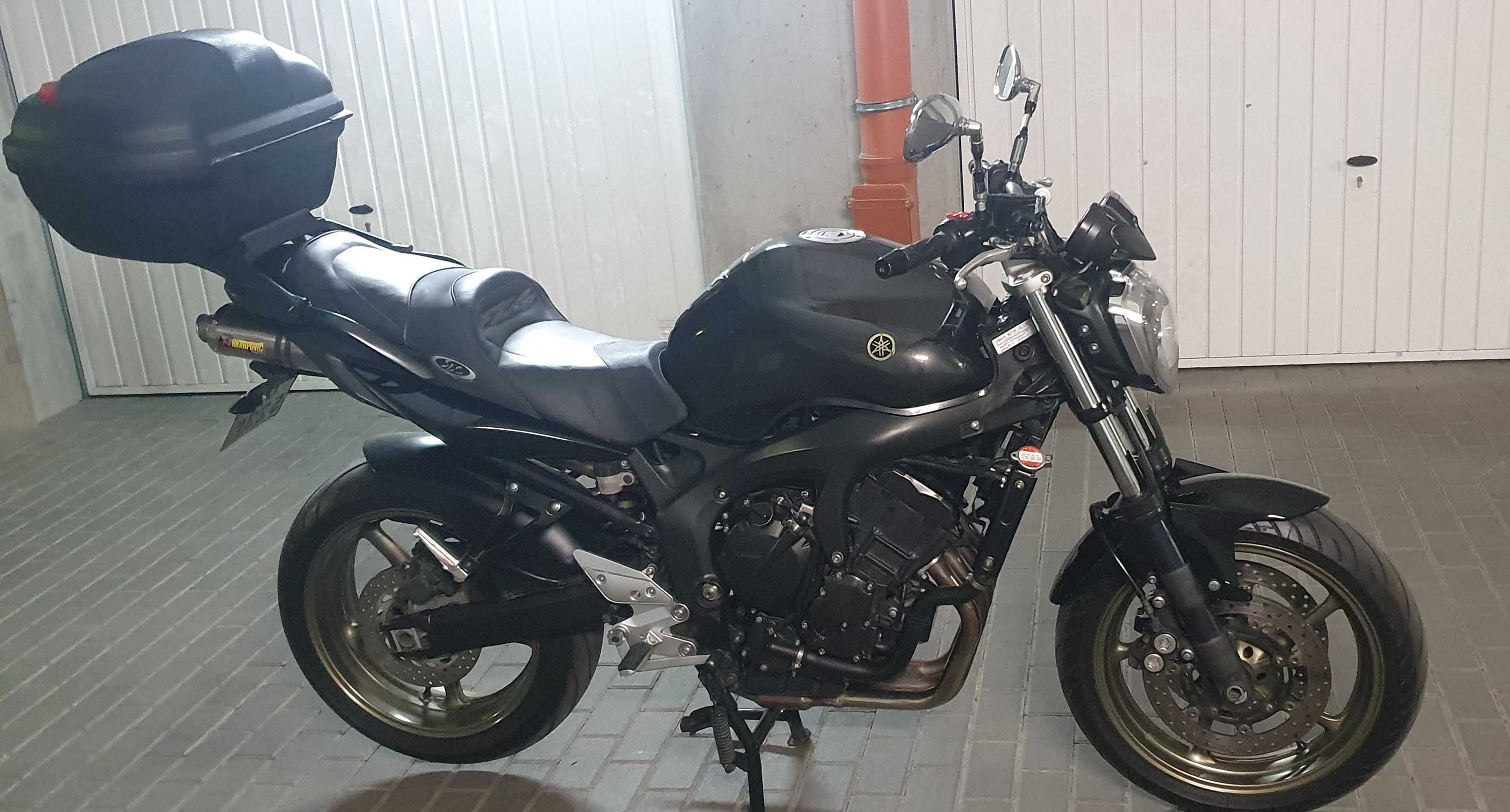 Yamaha FZ6 S2 Black Edition