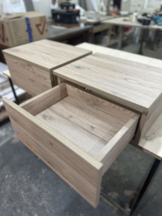 Комплект навісних тумб прикроватних ш46 г34 в20