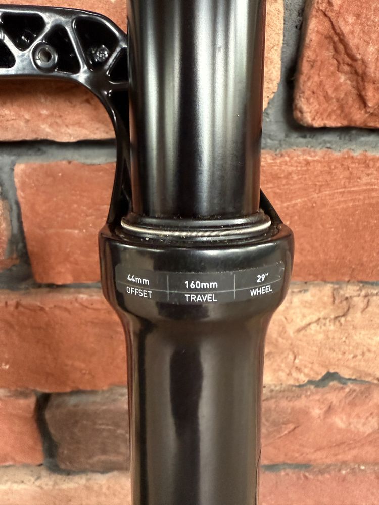 Вилка RockShox 35 Gold New!!Rl 29 Boost  120/160mm Alum (Original)