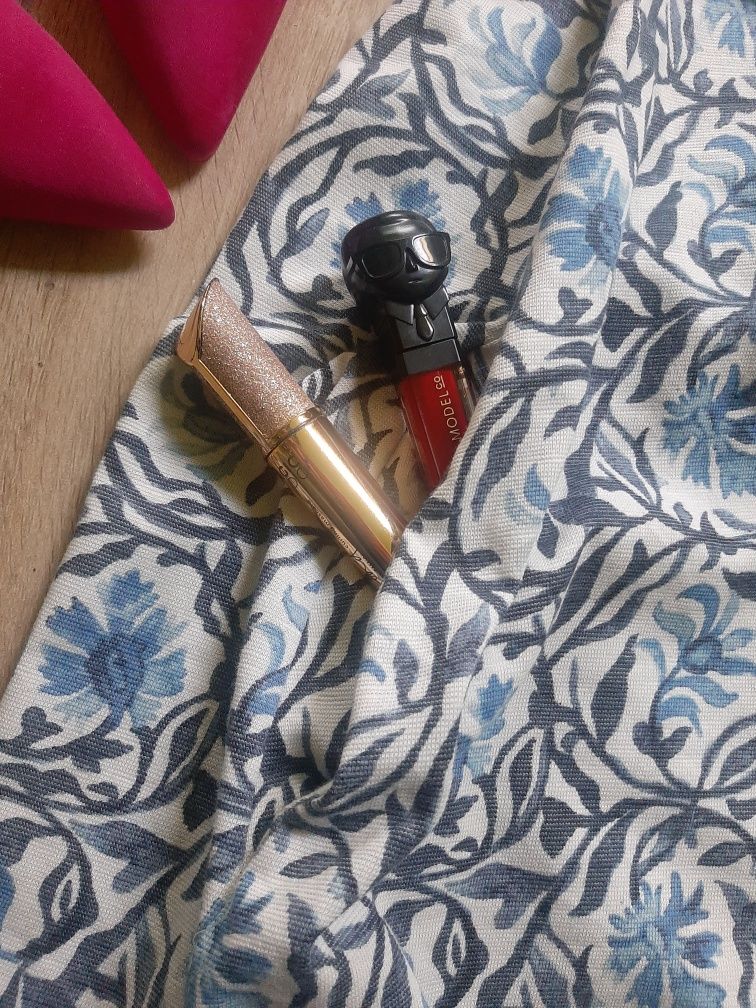 Sukienka H&M- wakacyjny, hiszpański dekolt XL/XXL, stan idealny