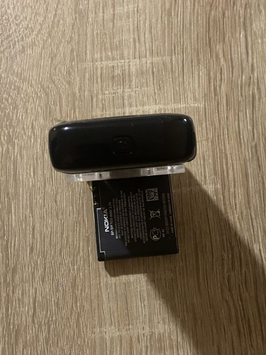 Мобильный телефон Nokia 5700