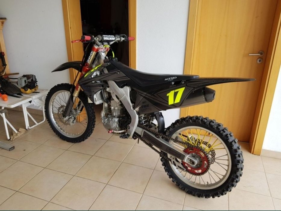 Crf 250 venda "3500" ou troca por jipe 4x4