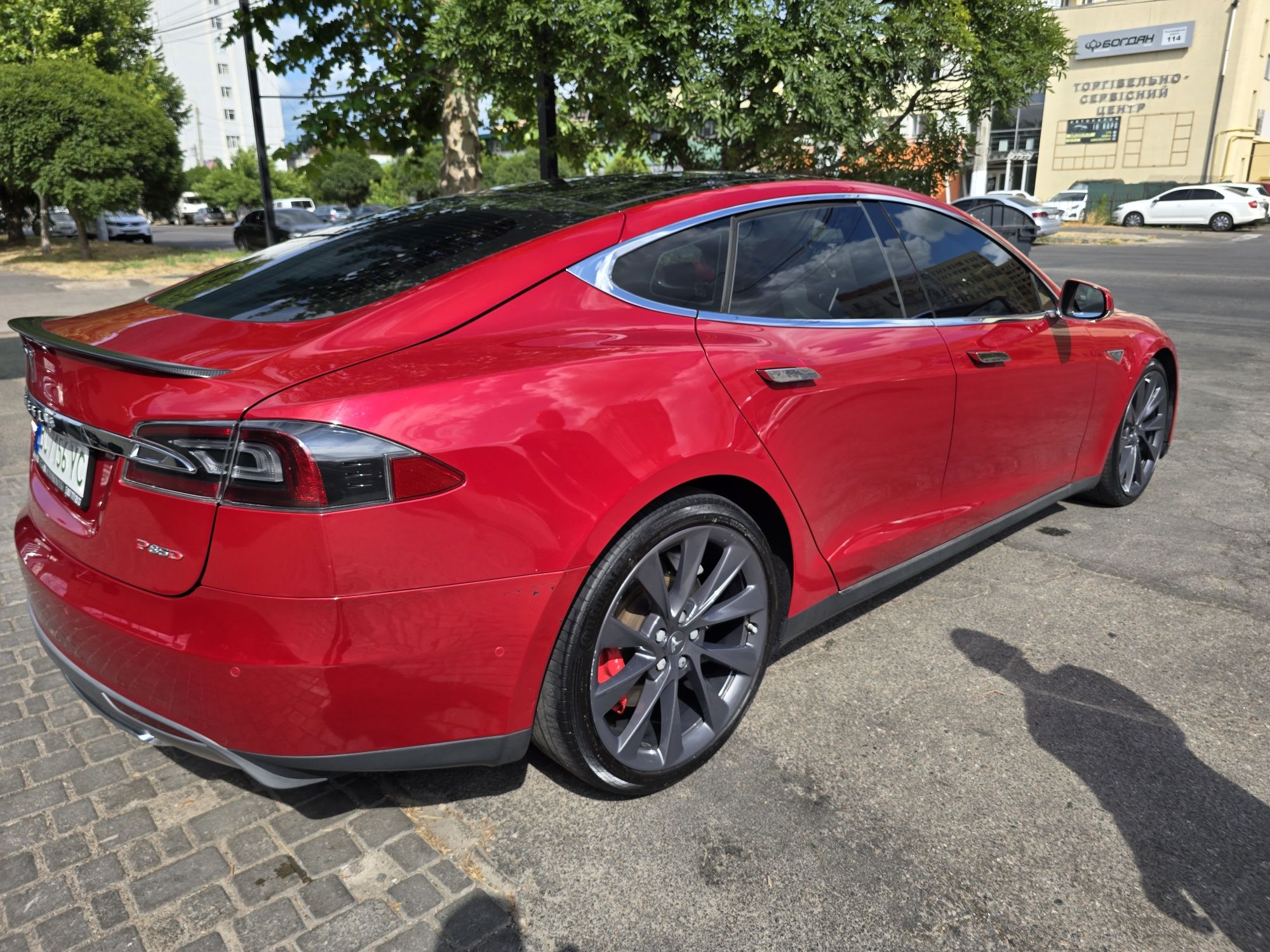 Сдам в аренду Tesla Model S P85D