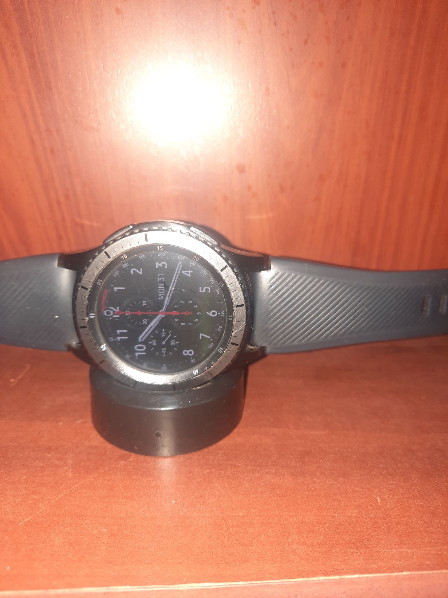Смарт-часы SamsungGearS3Frontier
