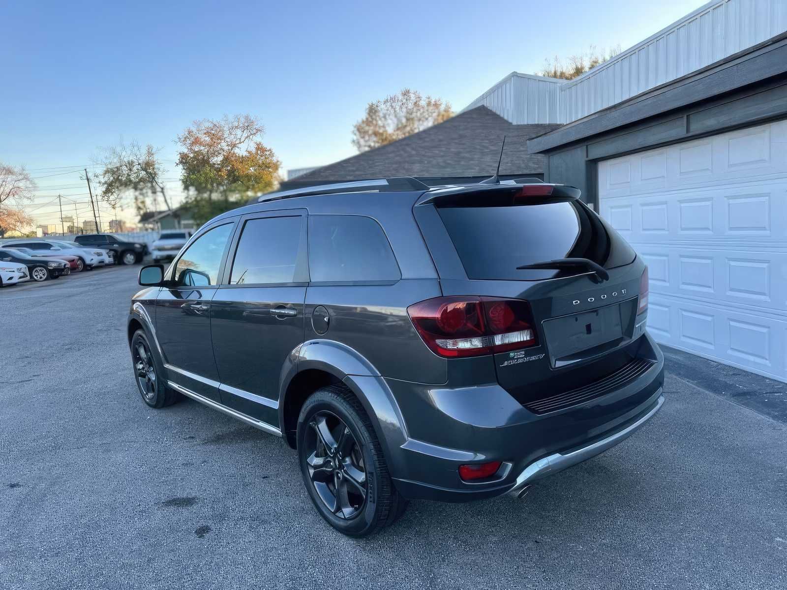 2019 Dodge Journey Crossroad