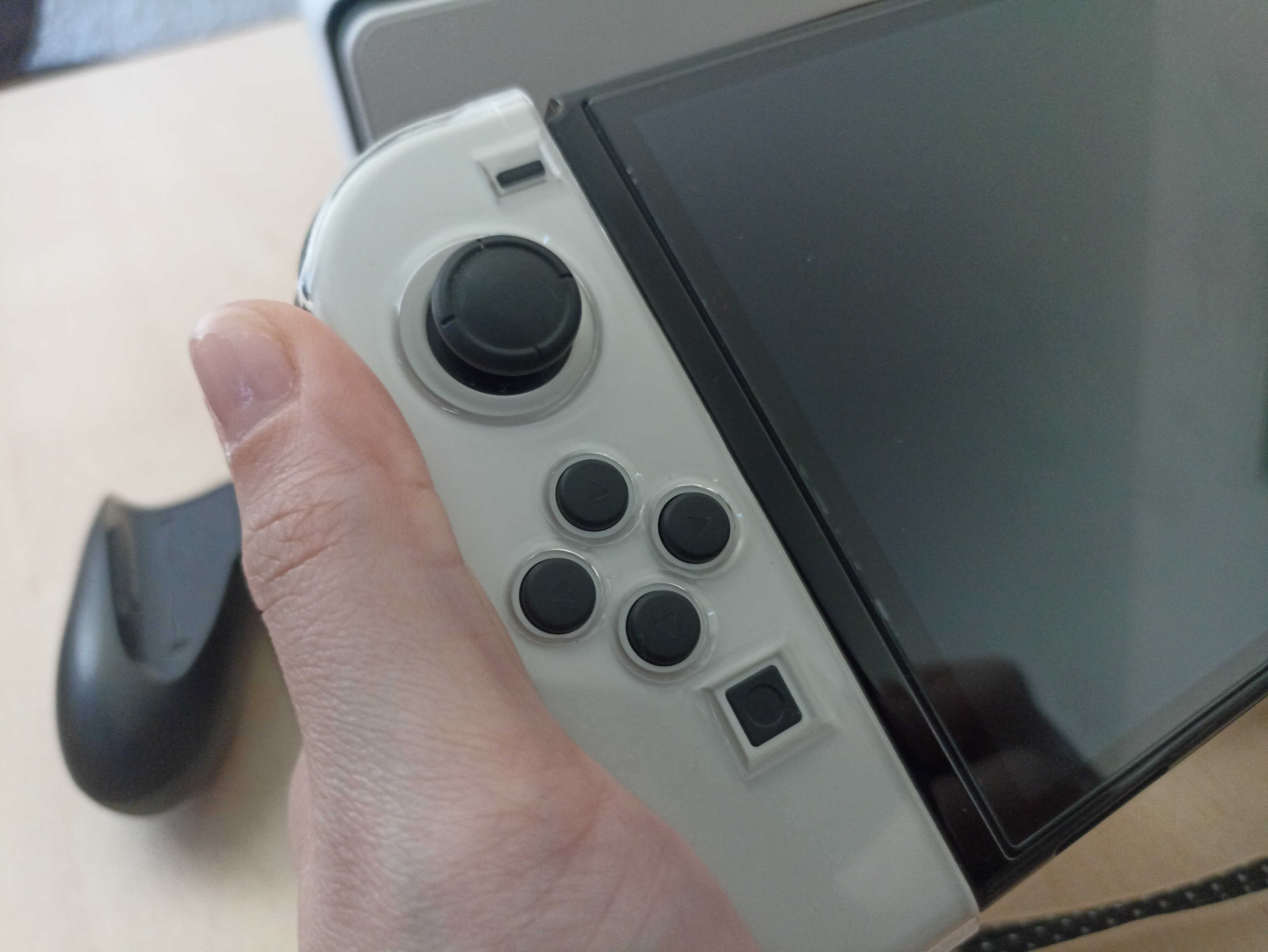 Nintendo Switch Versão OLED - Branco + Jogo Animal Crossing