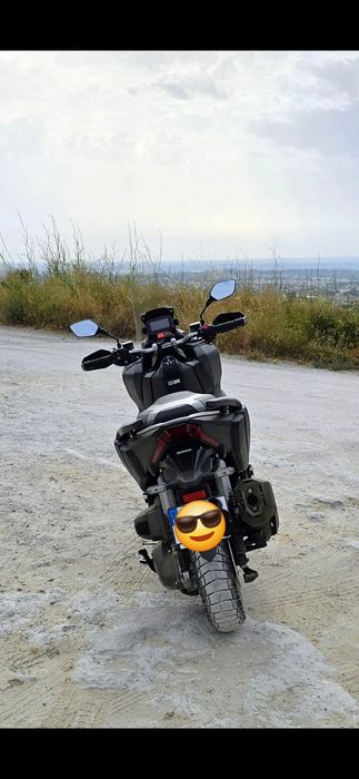 Honda  adv  350 menos de 10000 km's