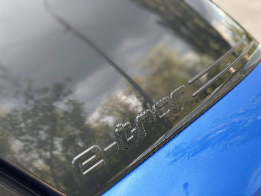 AUDI Q2 E-Tron Elektro