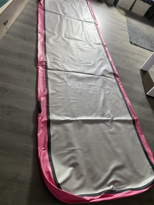 Mata gimnastyczna dmuchana 4m