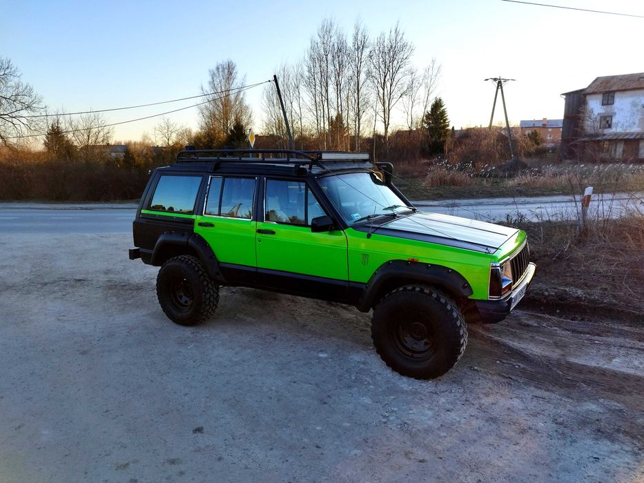 ## Jeep Cherokee XJ ## Off Road ## Zdrowy ## Wasabi Green Gloss ## Led
