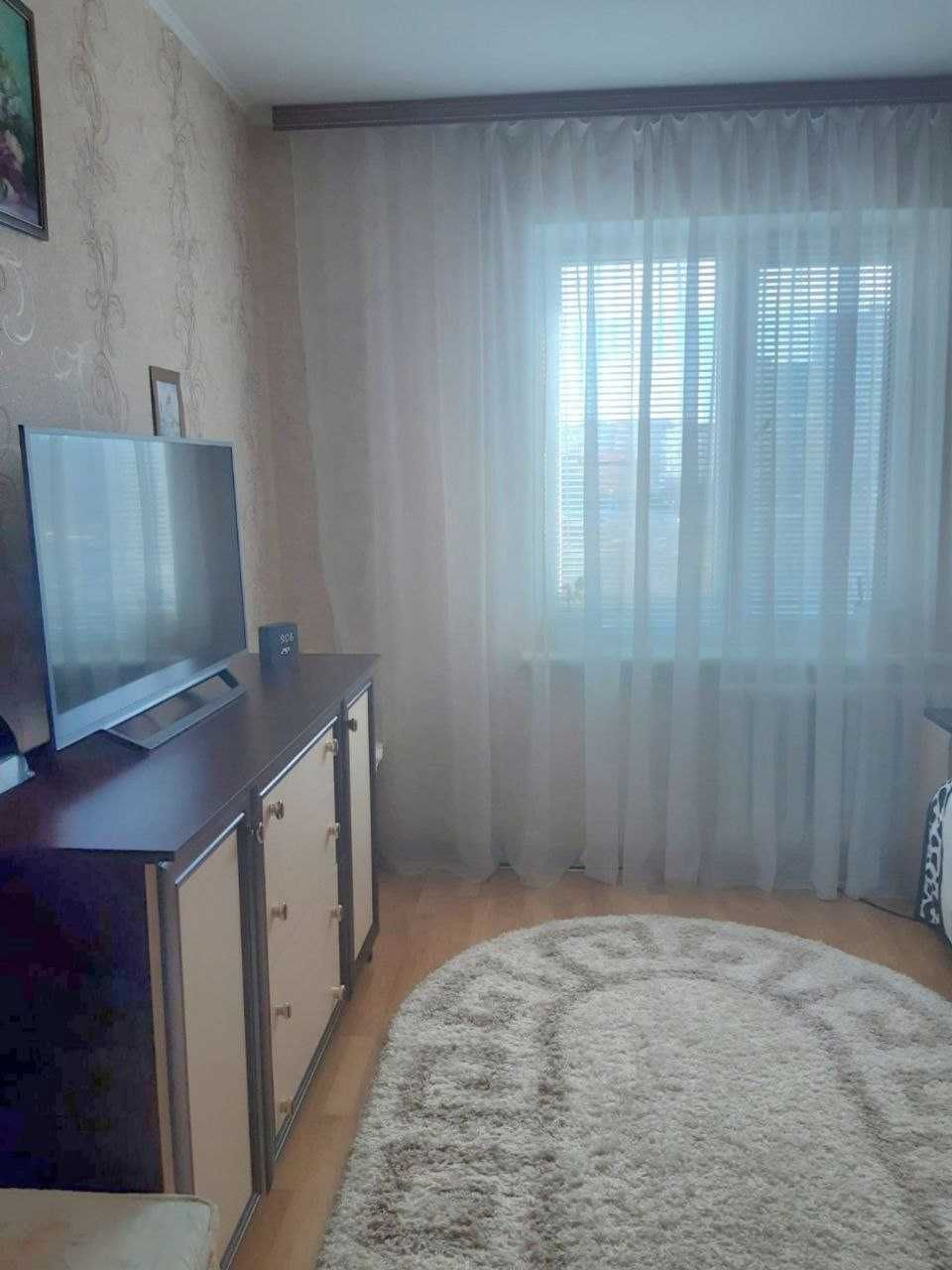2-комнатная квартира в центре Поселка Котовского ул.Семена Палия