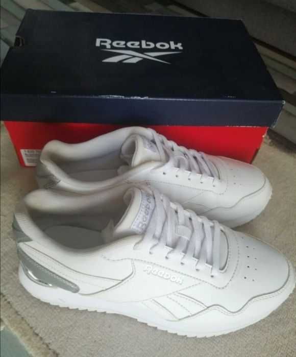 Кросівки жіночі Reebok