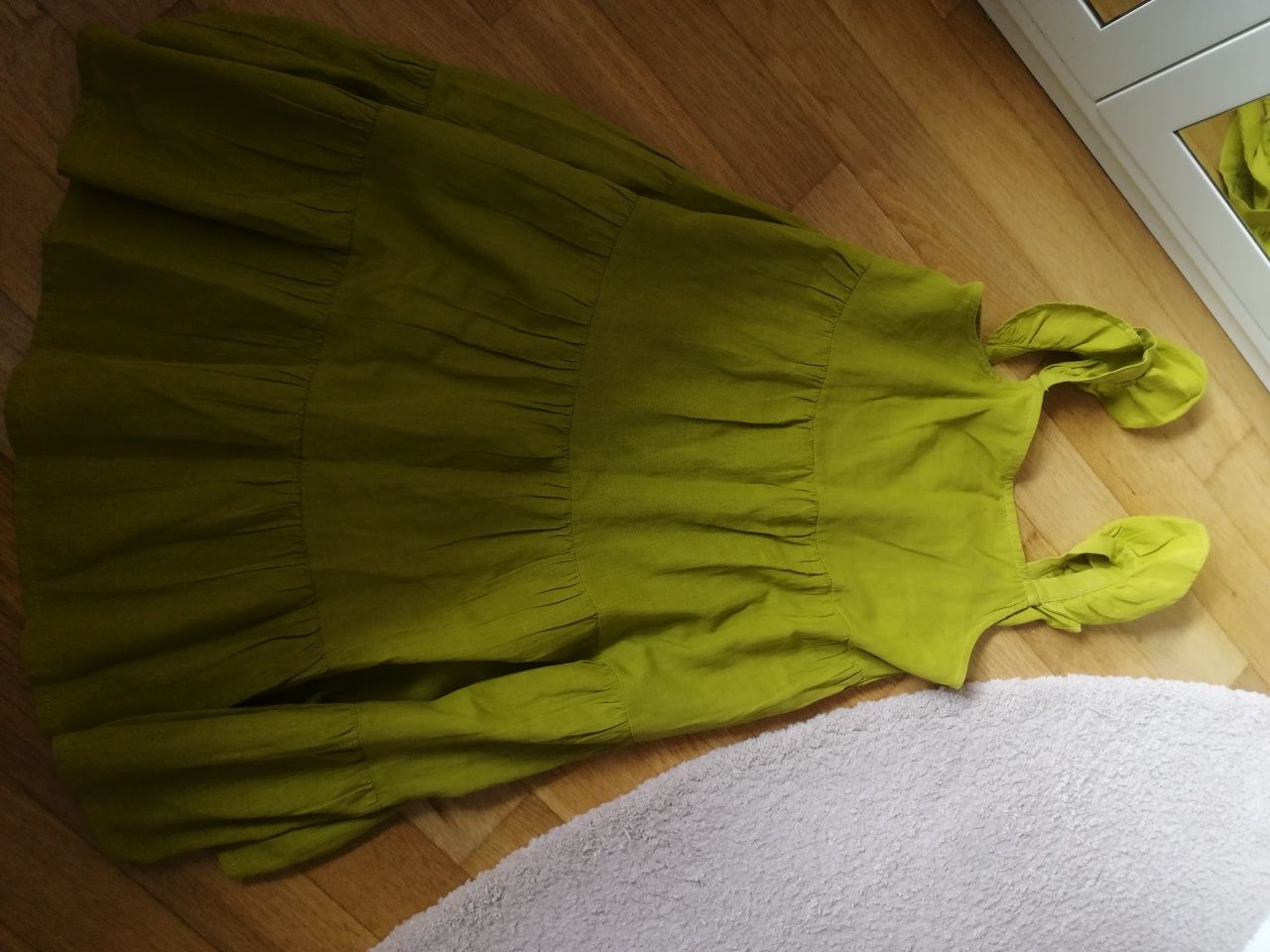 Vendo vestido criança linho mango