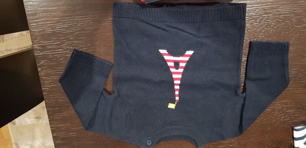 Vendo conjunto da Jacadi tamanho 12 meses em excelente estado