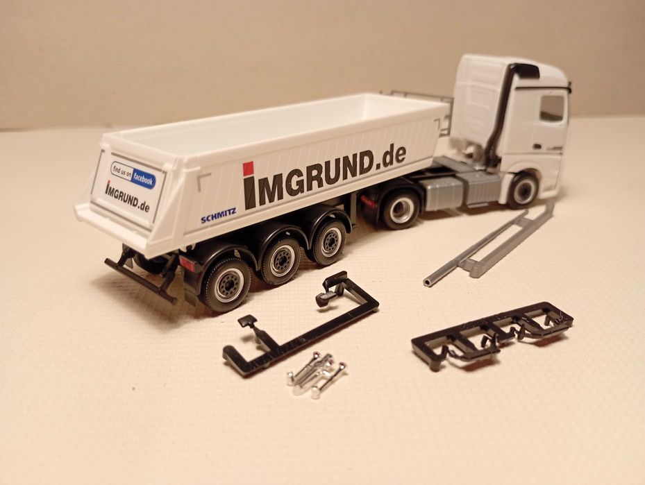 Herpa Mercedes Actros