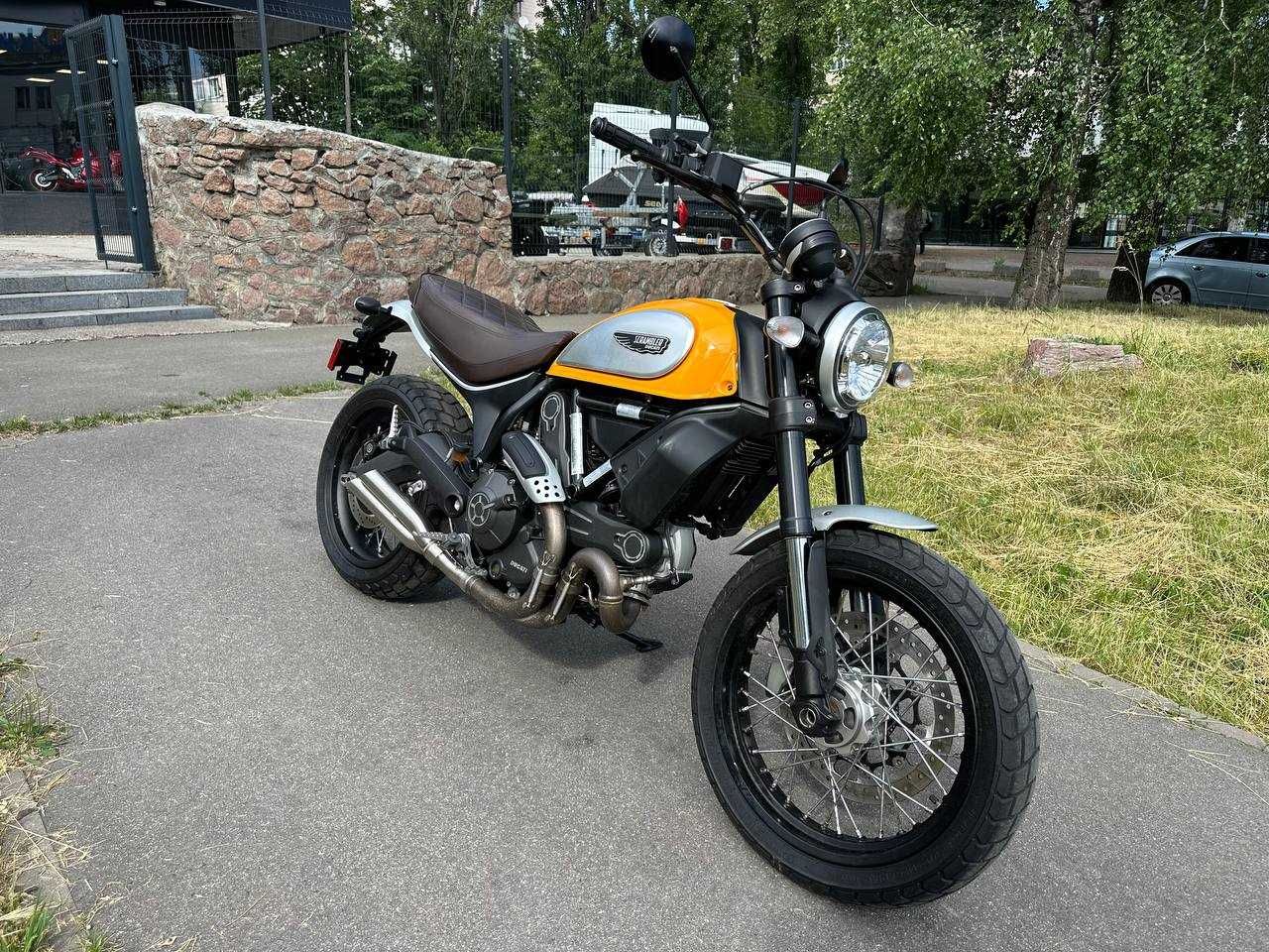 Мотоцикл Ducati Scrambler 800 2017 рік