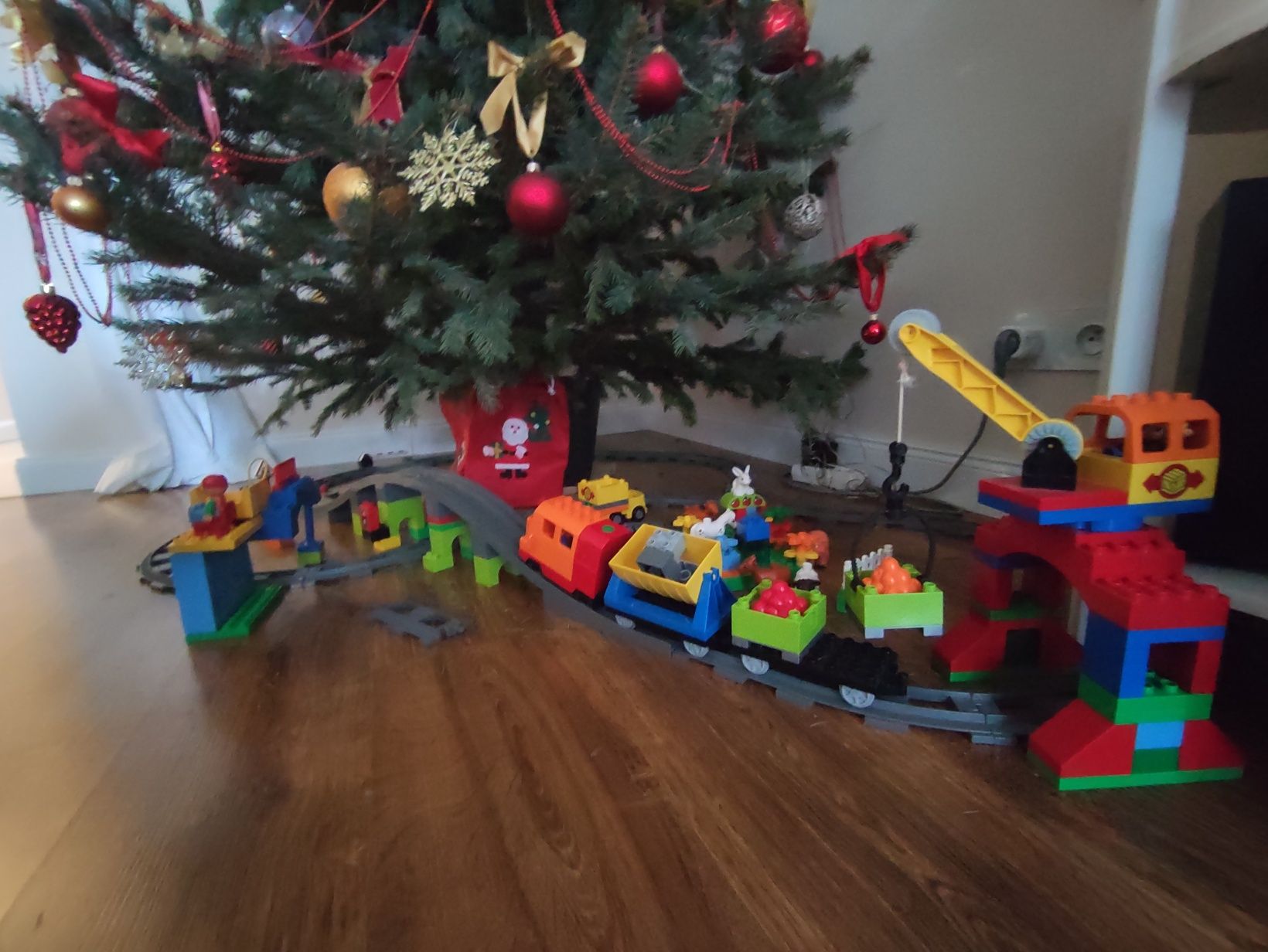 MEGA Zestaw LEGO kolejka z dodatkowymi torami, zwrotnicą itp.