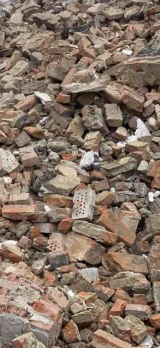 Прийму старі меблі,двері,паркет,доска і т.д. Будівель бій, земля,цегла