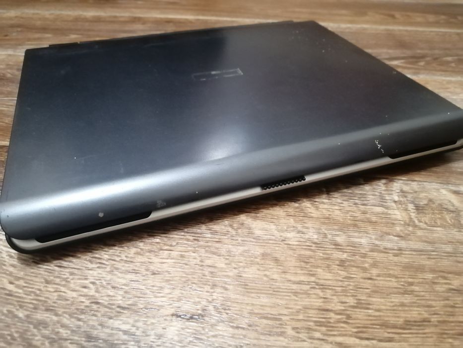 Ноутбук бюджетний