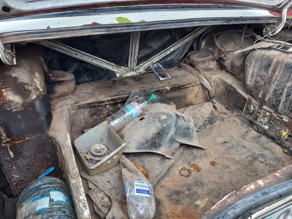 Ваз 2106 , газ вписаний. Ваз 2107 1996