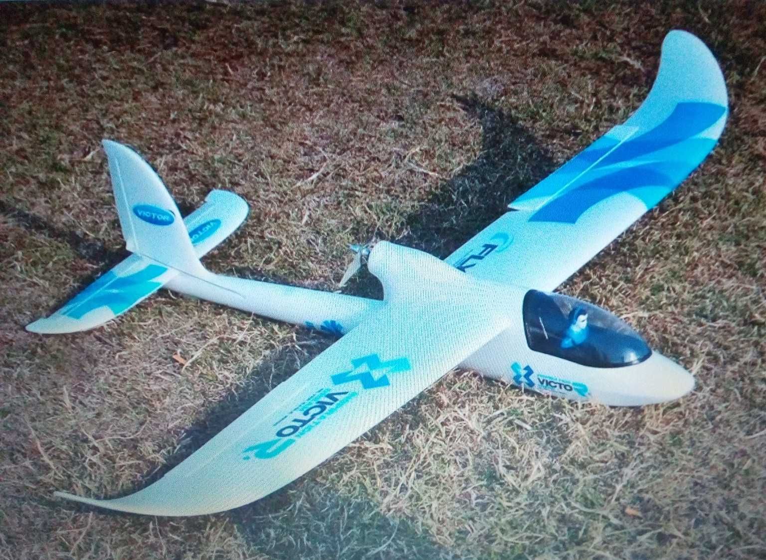 Samolot RC Sky Surfer X8 150cm 4K PNP