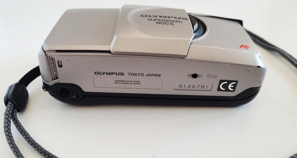 Olympus superzoom 800 S AF