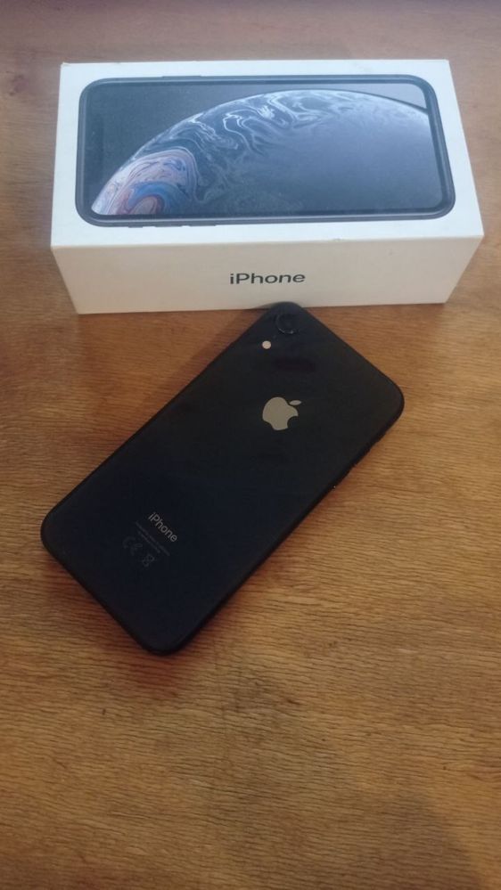 Apple iPhone XR