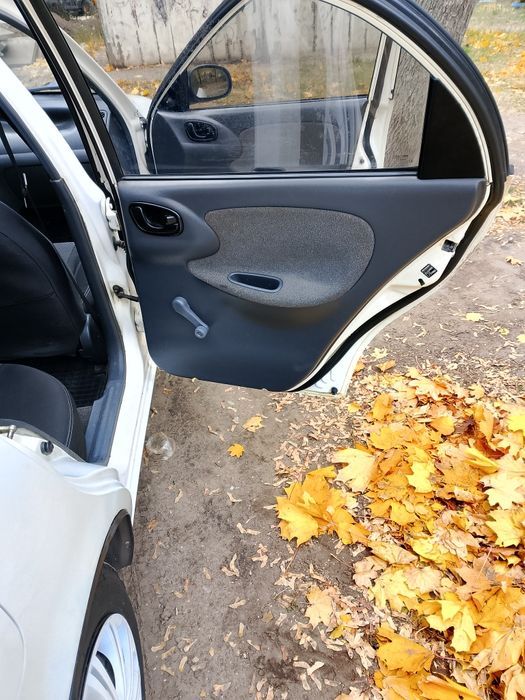 Daewoo Sens  в отличном состоянии газ/бензин