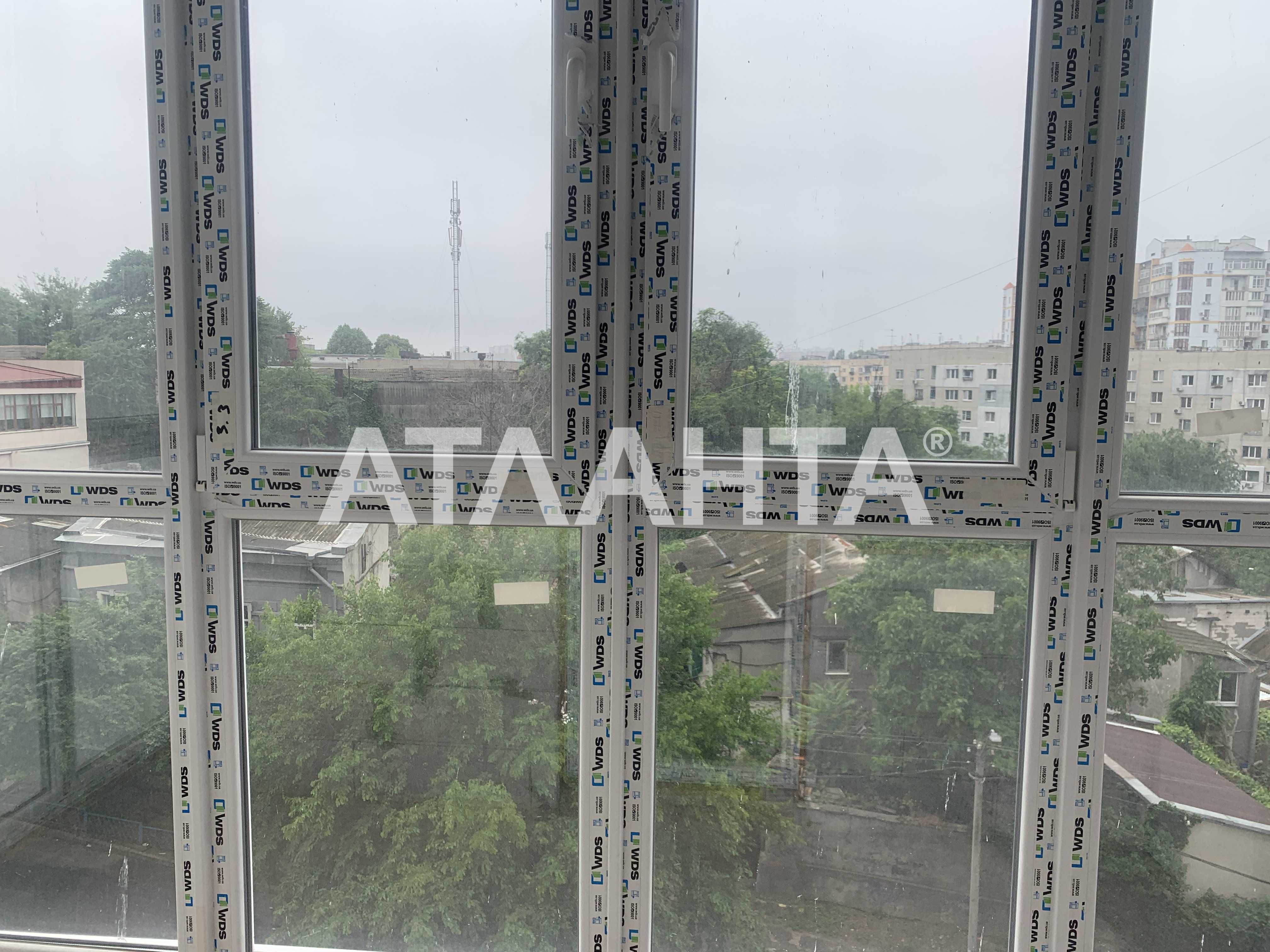 Трехкомнатная квартира  в современном ЖК  "Акварель 3" в Центре города