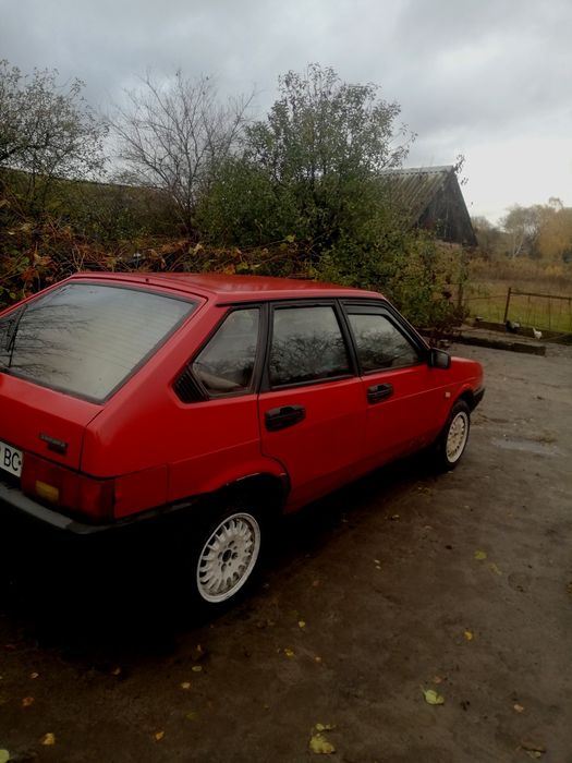 Продам Ваз 2109 в нормальном состояние