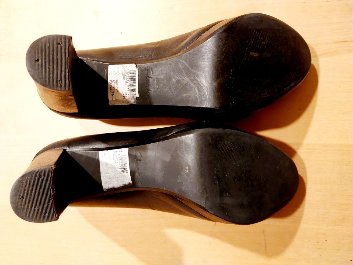 Sapatos Salto Alto clarks kendra 37,5 usados
