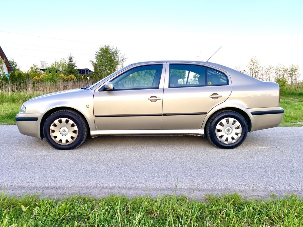 Skoda Octavia 1,9 Polski Salon 90KM