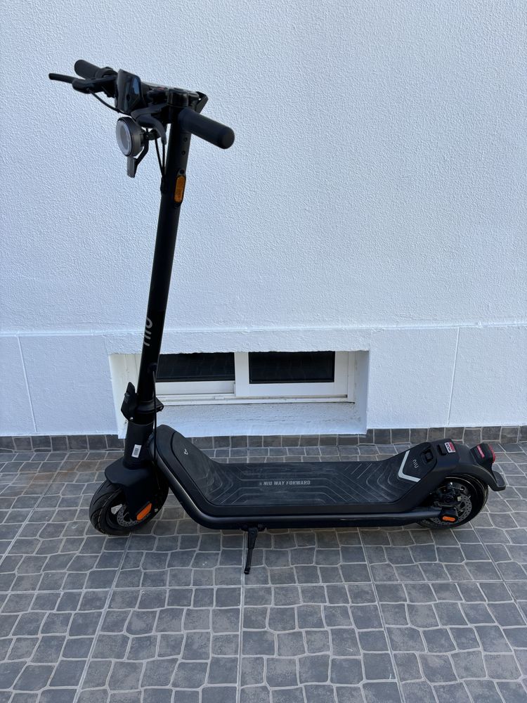 Trotinete - NIU KQi3 Pro