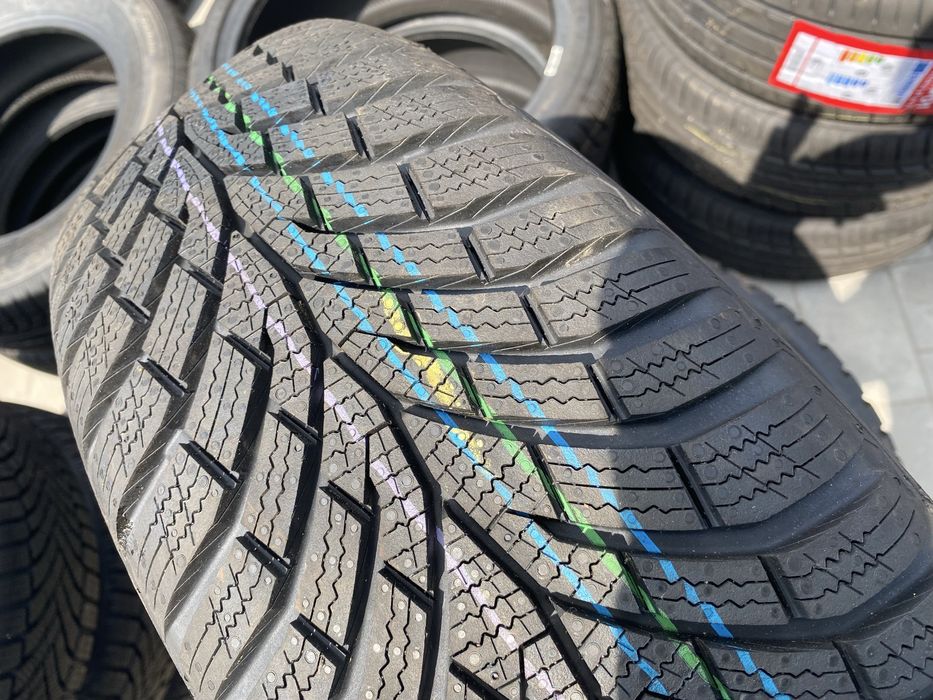 Opony zimowe Continental WinterContact TS870 205/65 R15 4szt. 2023r.