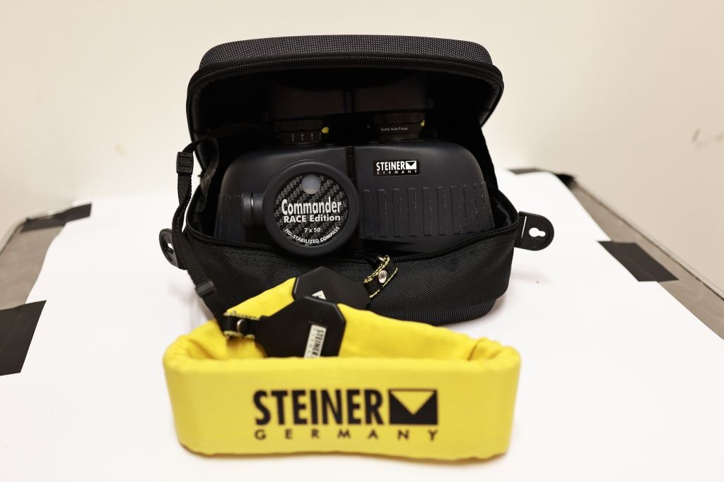 Binóculos profissional STEINER