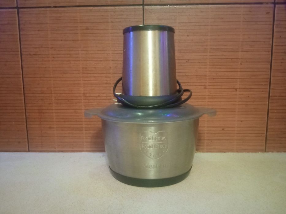 Измельчитель - блендер для кухни (2л).