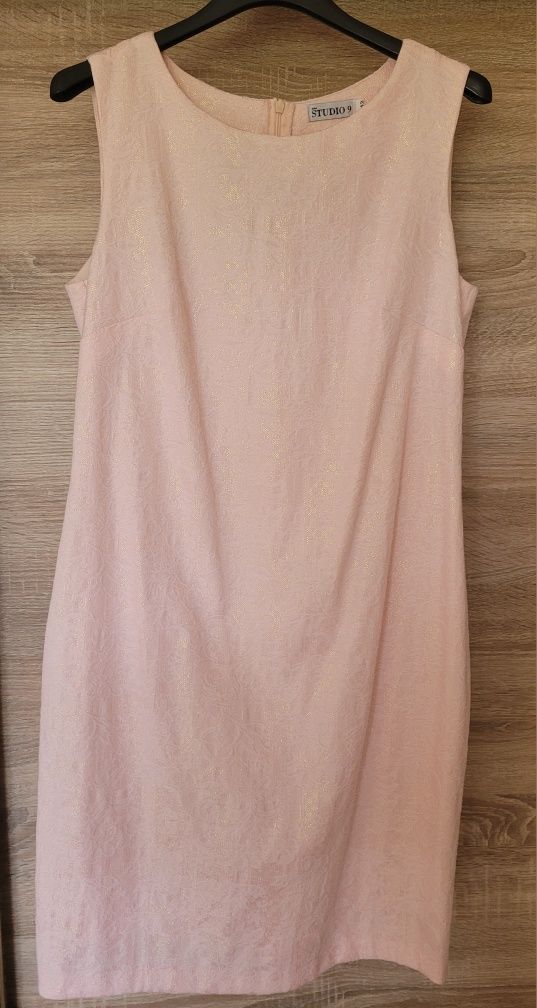 Elegancka sukienka