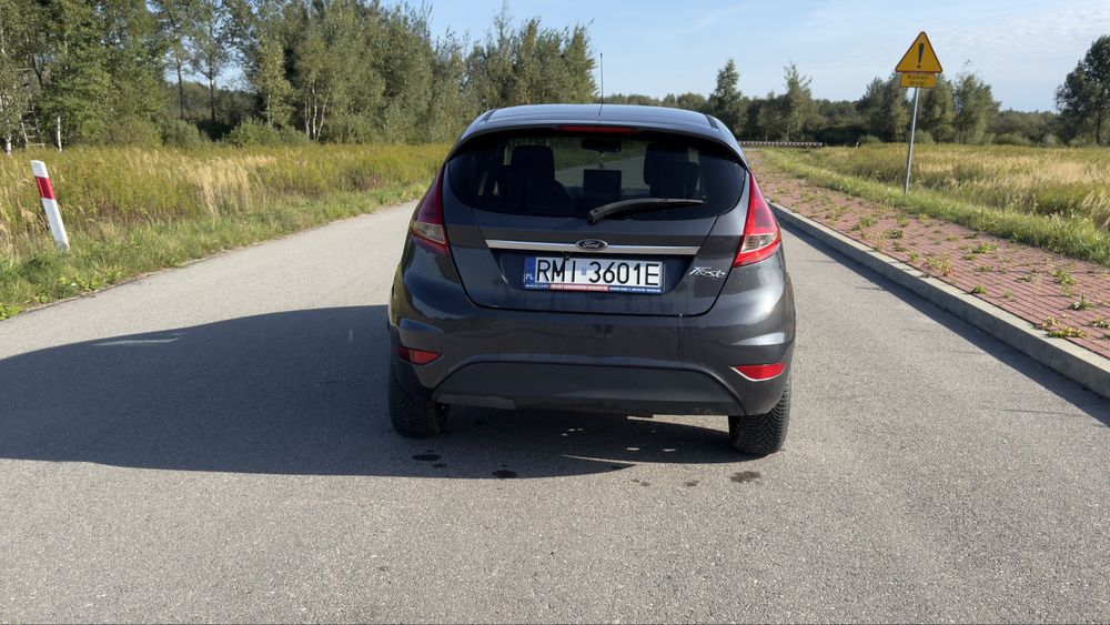 Ford fiesta mk7 titanium CarPlay 1.4 benzyna + LPG