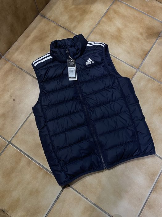 Пухова жилетка Adidas безрукавка Оригінал new жилет темно-синя адідас